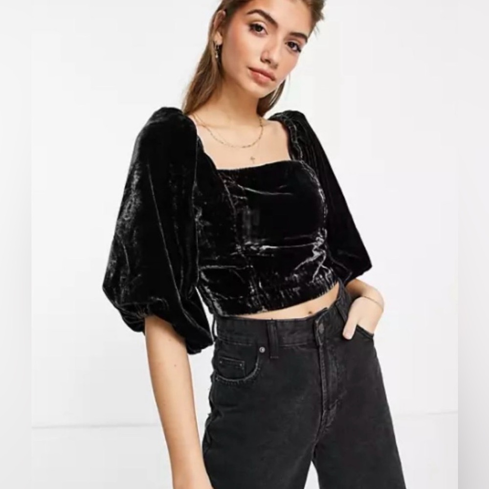 Free People Marie Black Velvet Back Tie Crop Too